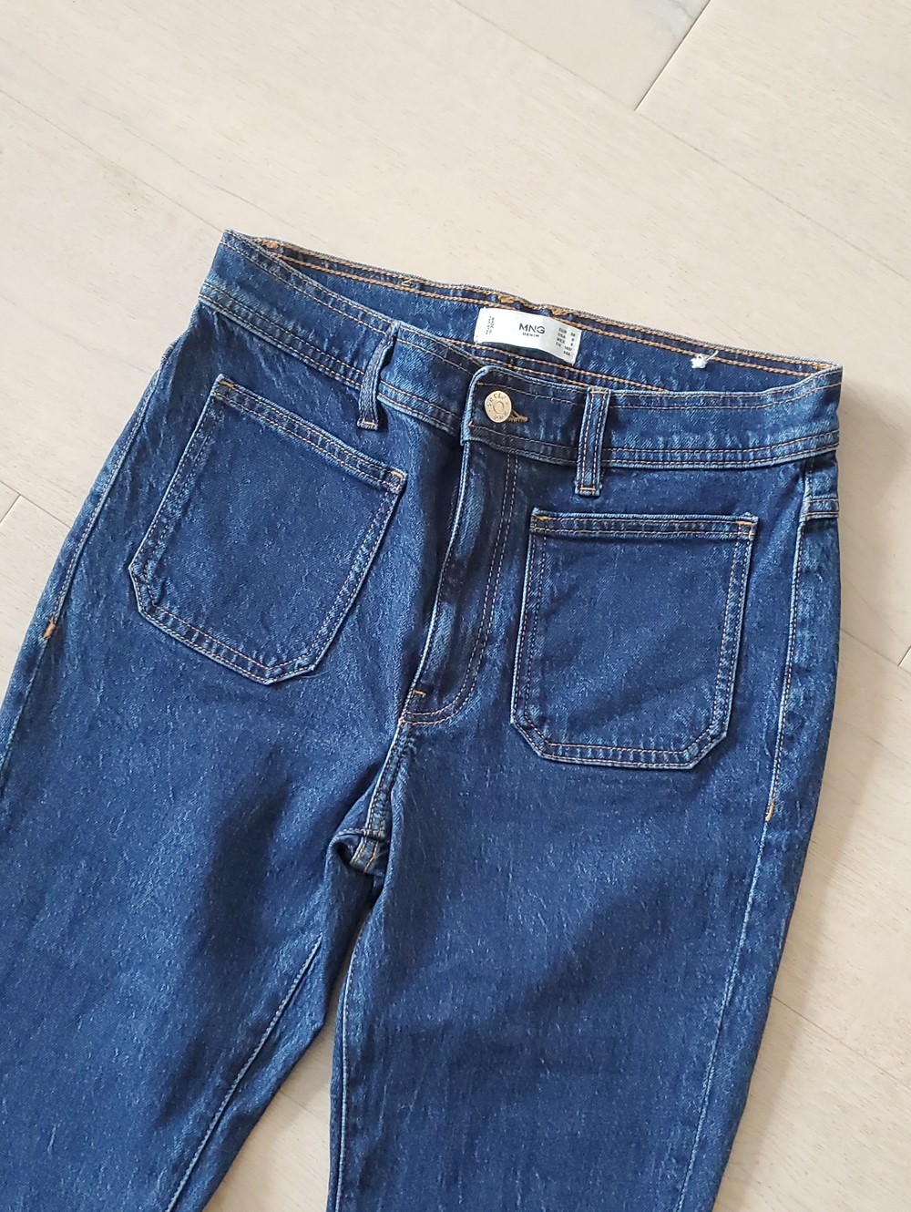 Mango- For tall girls, Dark blue High Rise Flare Sz.6 Like New/ inseam 34" - Picture 3 of 5